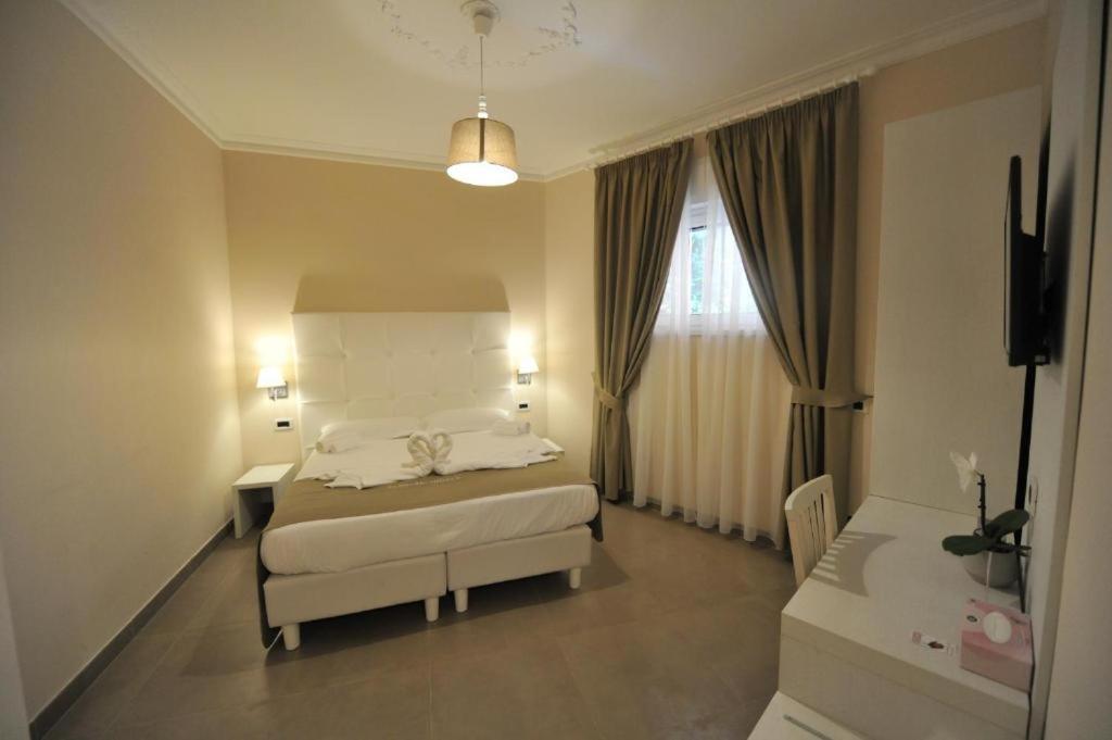 Villa Zaccardi Рим Экстерьер фото
